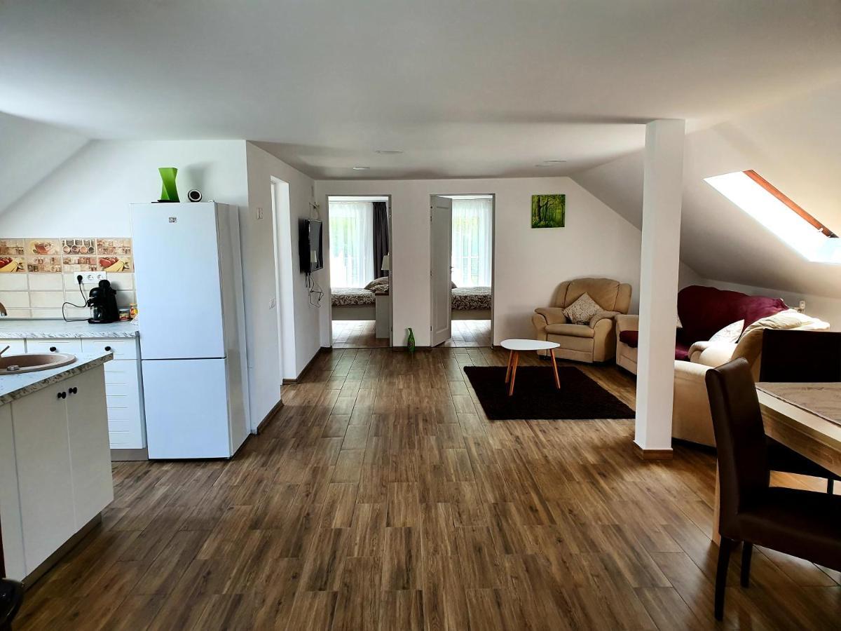 Twins Apartments سوفاتا المظهر الخارجي الصورة
